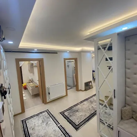 Ultra Luexs 3+1 Havalimanina 10 Dakika